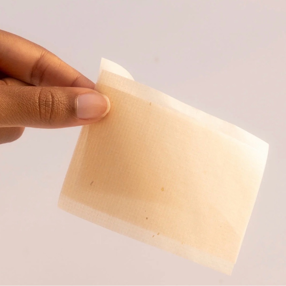 TATCHA Aburatorigami Oil-Blotting Papers - Picture 5 of 6